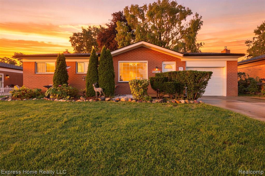 29737 Malvina Drive — photo
