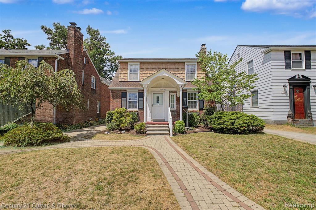 19036 Outer Drive — photo