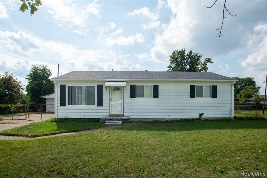 33711 Floyd Street — photo