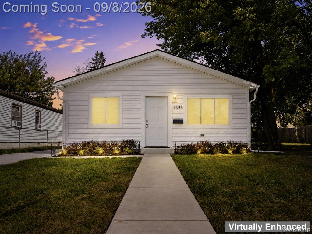 11051 Maxwell Avenue — photo