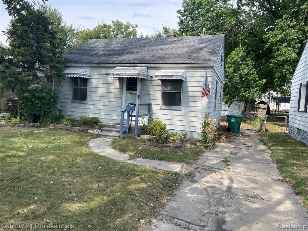28942 Beechwood Street — photo