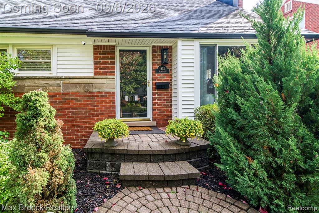 1533 Mansfield Road — photo
