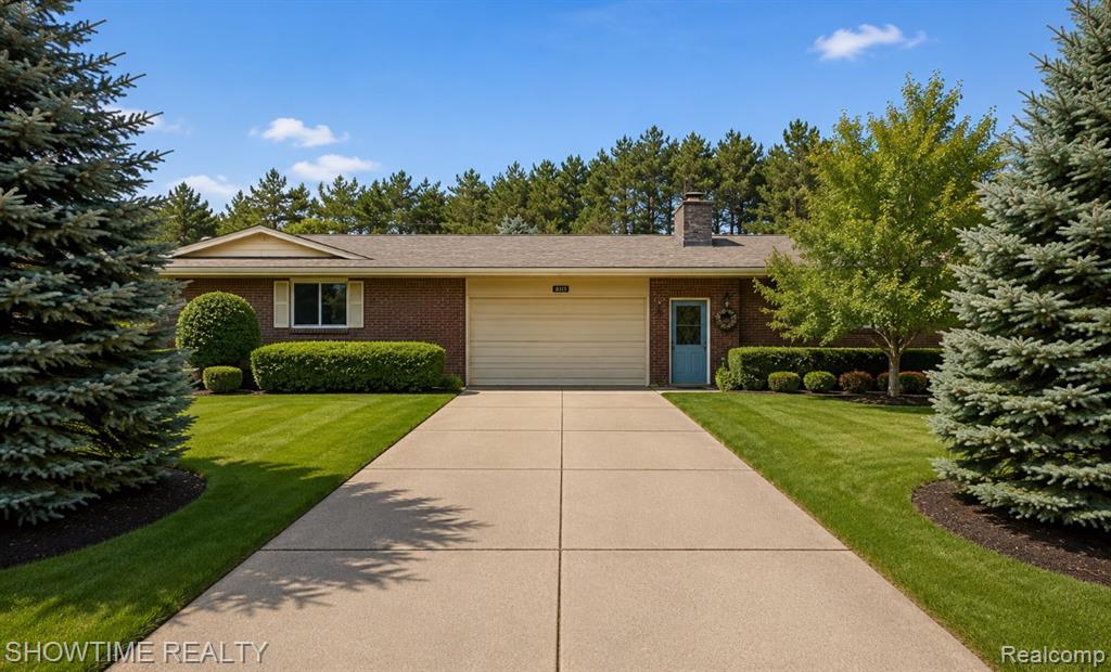 1661 Madeline Drive — photo