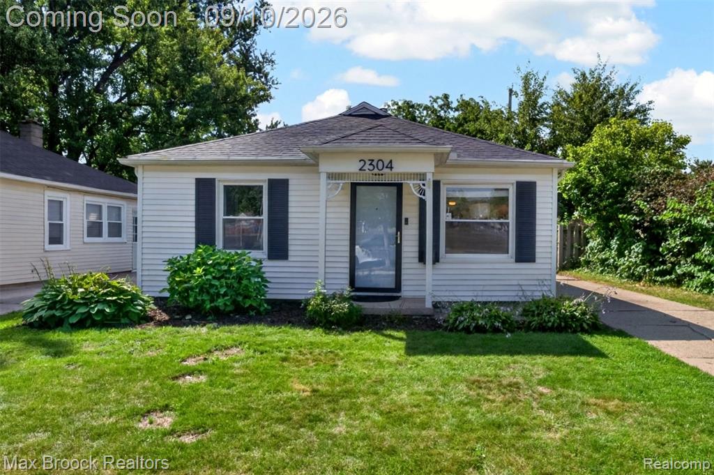 2304 Brockton Avenue — photo