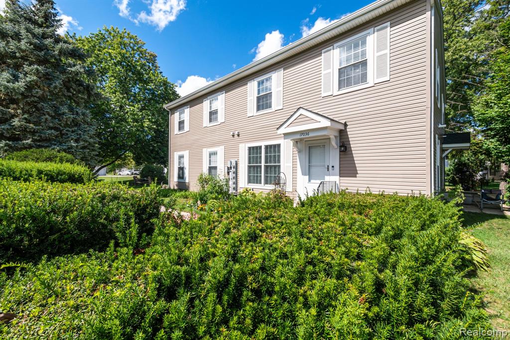 17036 Rock Harbor Court — photo
