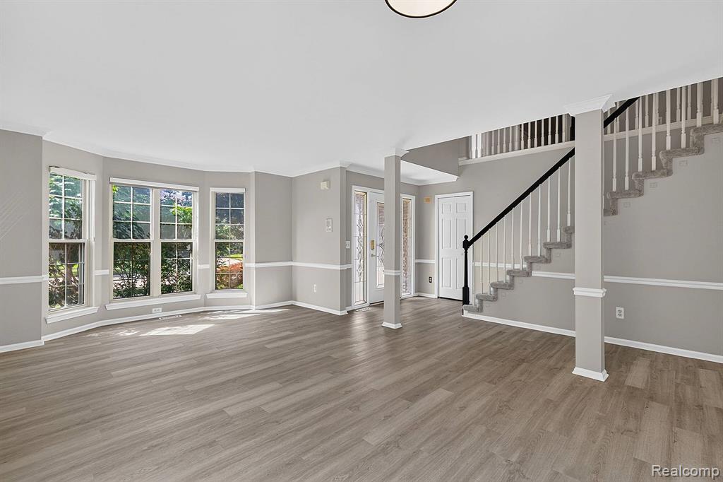 48802 Crescent Drive, Macomb, MI 48044 — photo 3