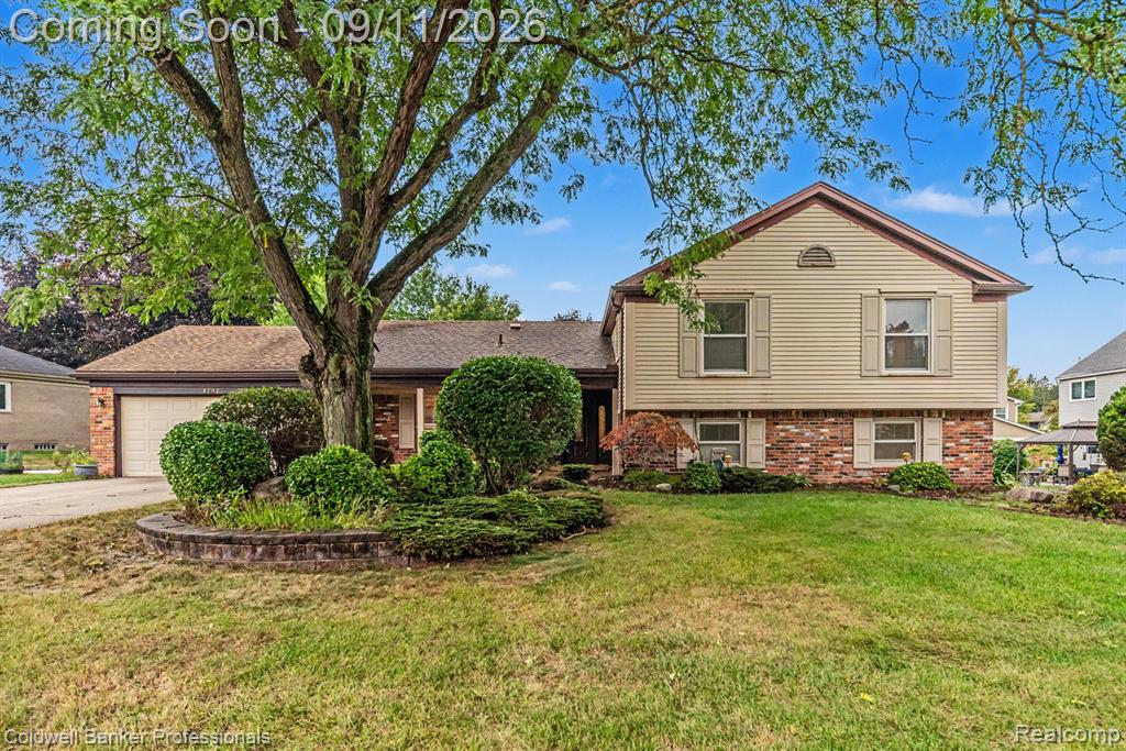 42021 Banbury Court — photo