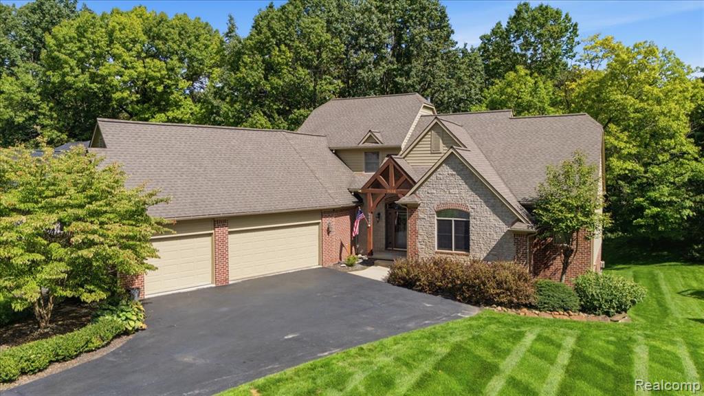 9688 Kingston Pointe Drive — photo