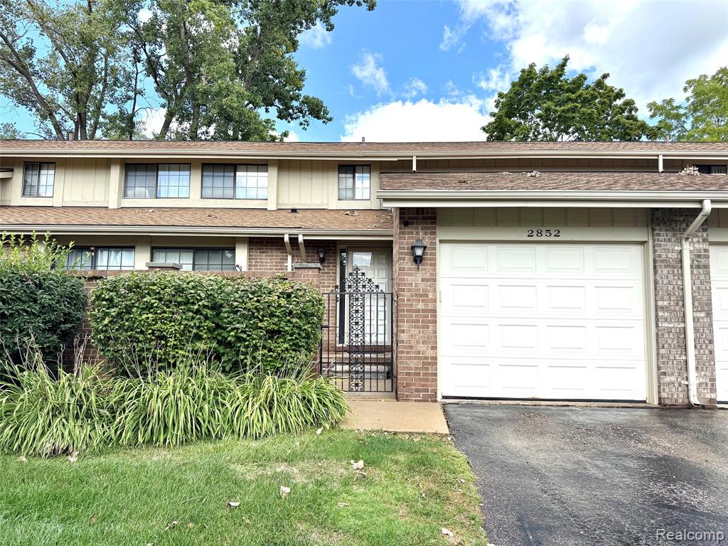2852 Trailwood Drive — photo