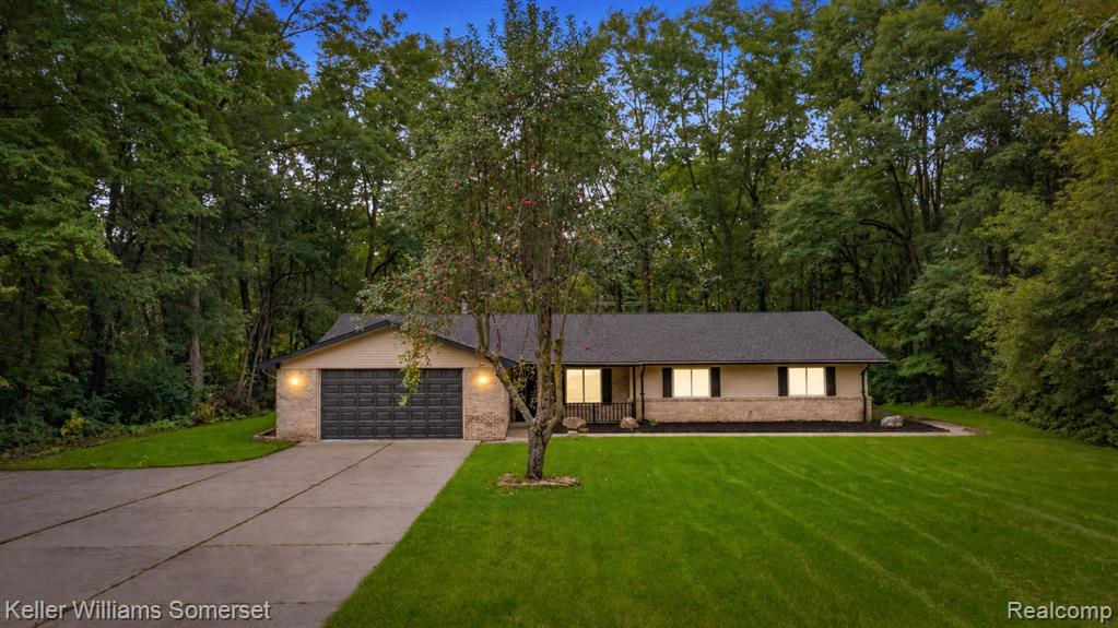 993 Groveland Pines Drive — photo