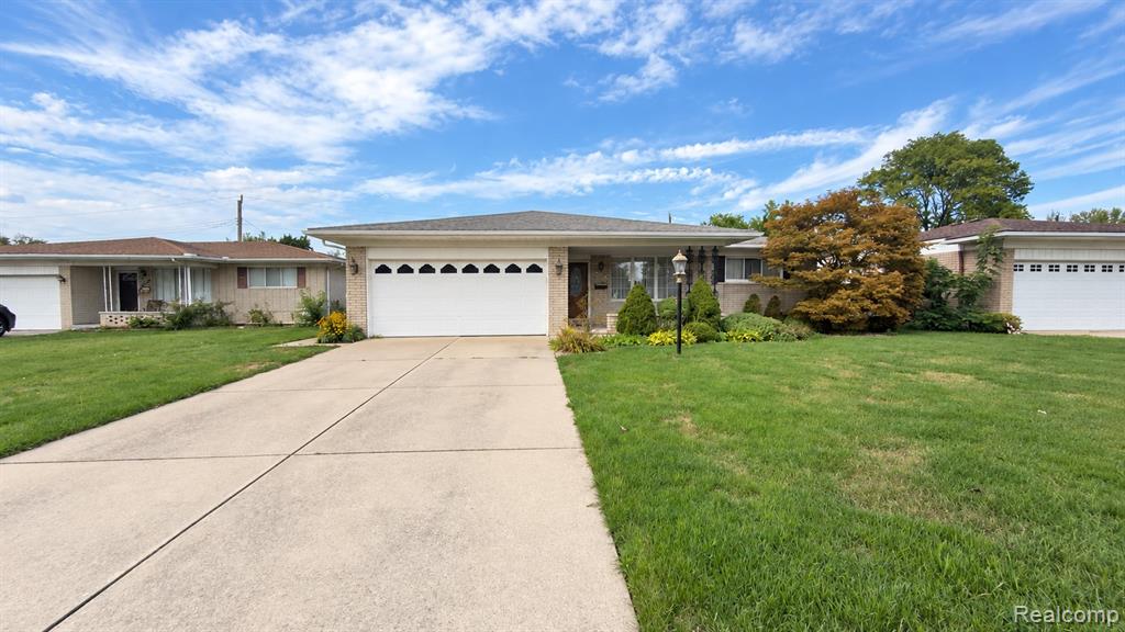 33439 Elgin Court — photo