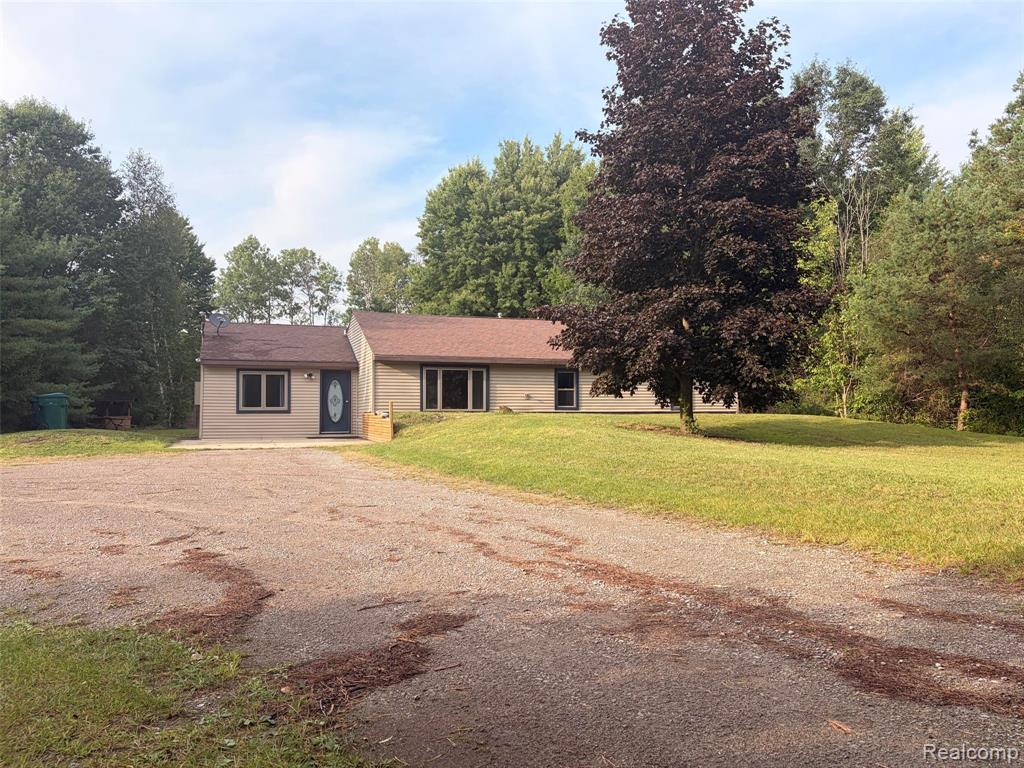 1452 W Isabella Road — photo