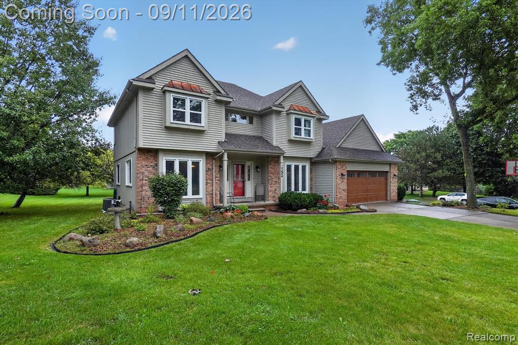 752 Cambridge Circle — photo