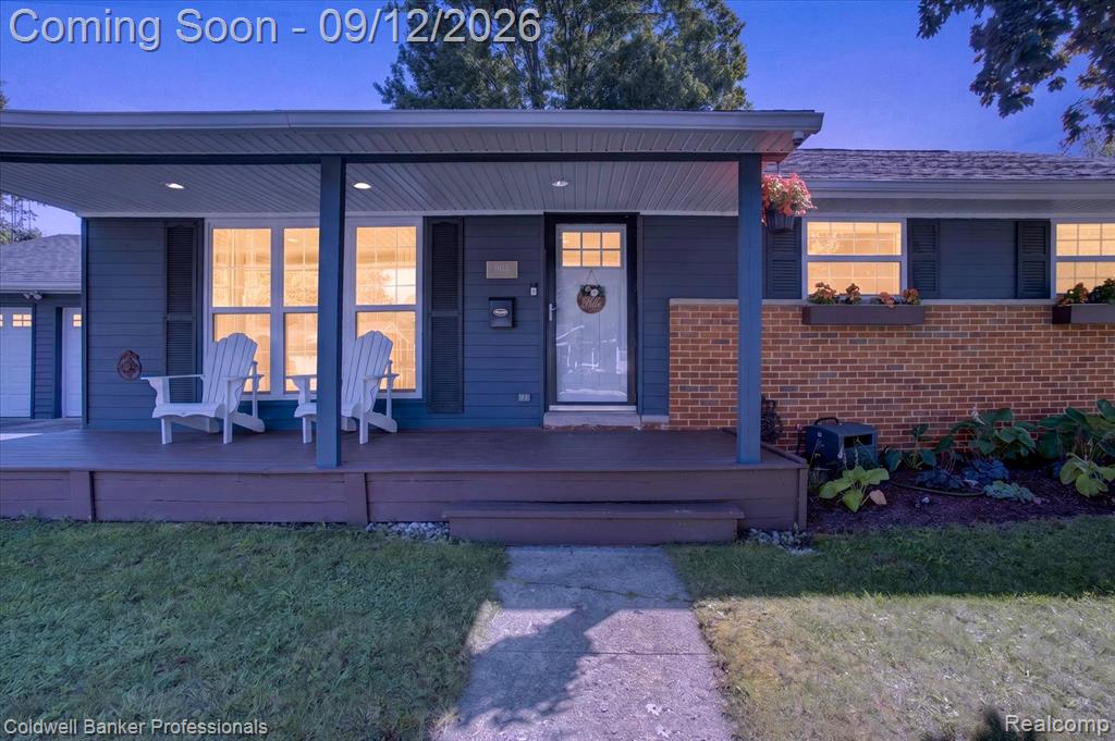 5173 Greenleaf Drive — photo