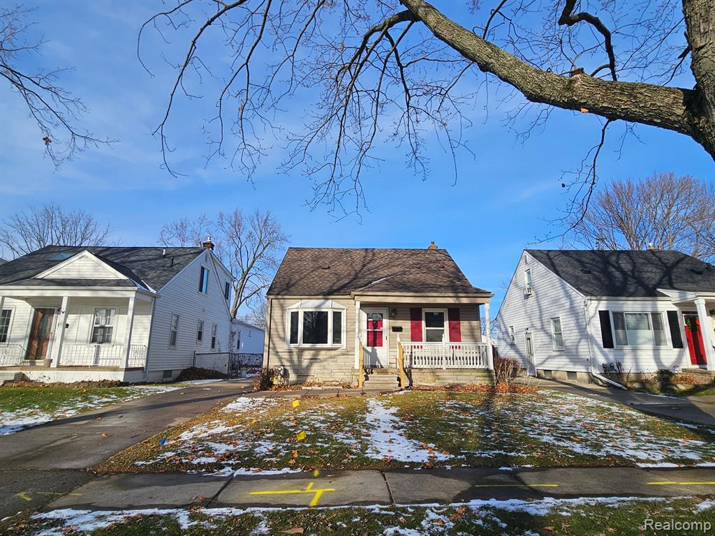 152 Highland Avenue — photo