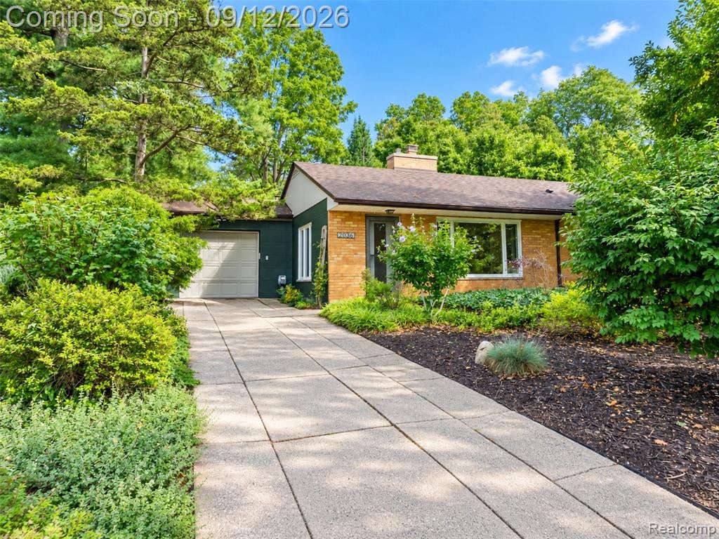 2036 Delafield Drive — photo