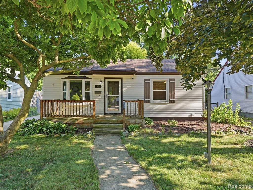 1815 Barrett Avenue — photo