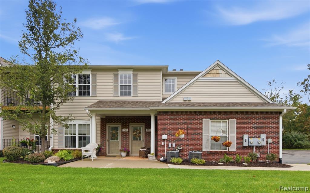 763 Eagle Drive — photo