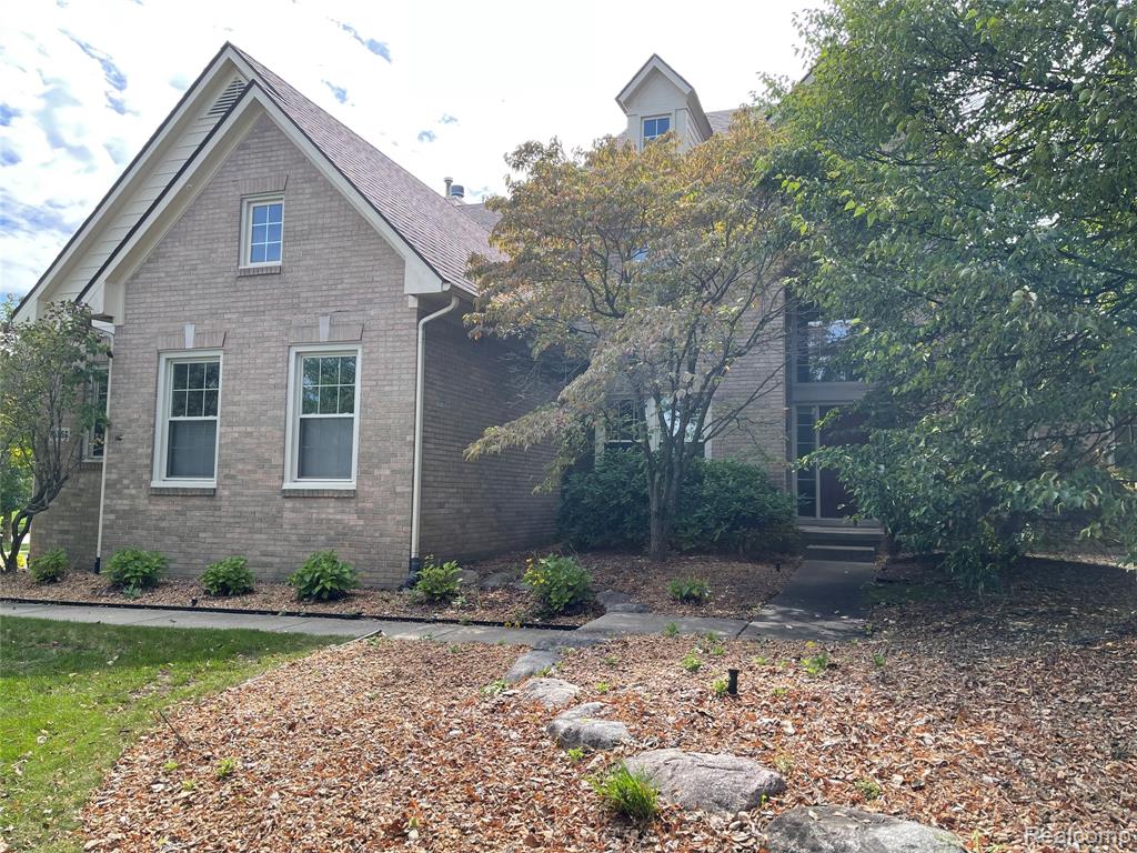 45856 Bristol Circle — photo