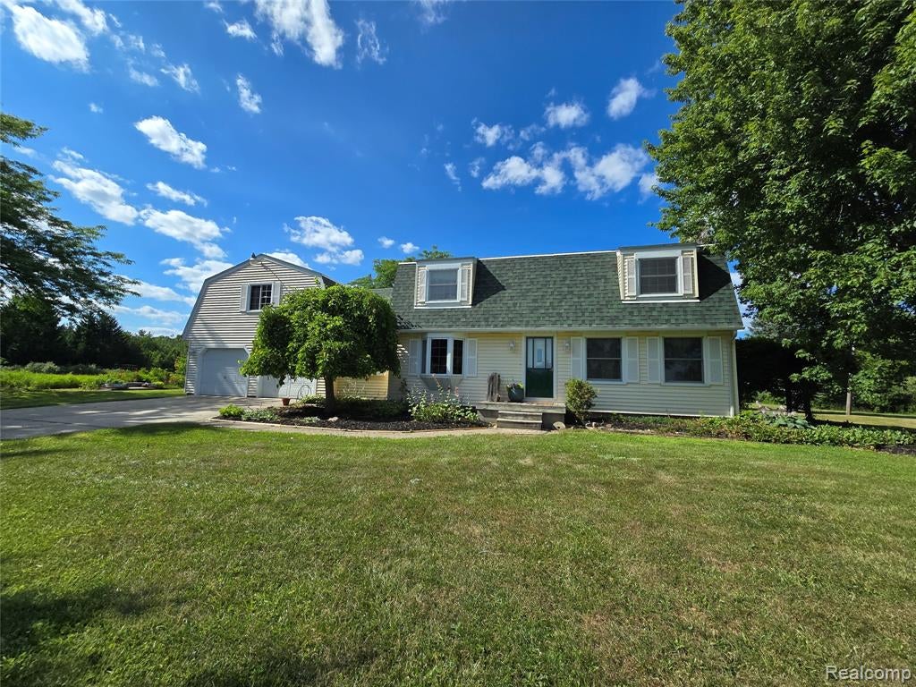 5282 McIntyre Road — photo