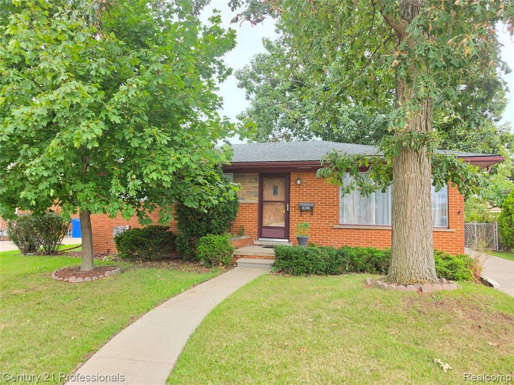6206 Shadowlawn Street — photo
