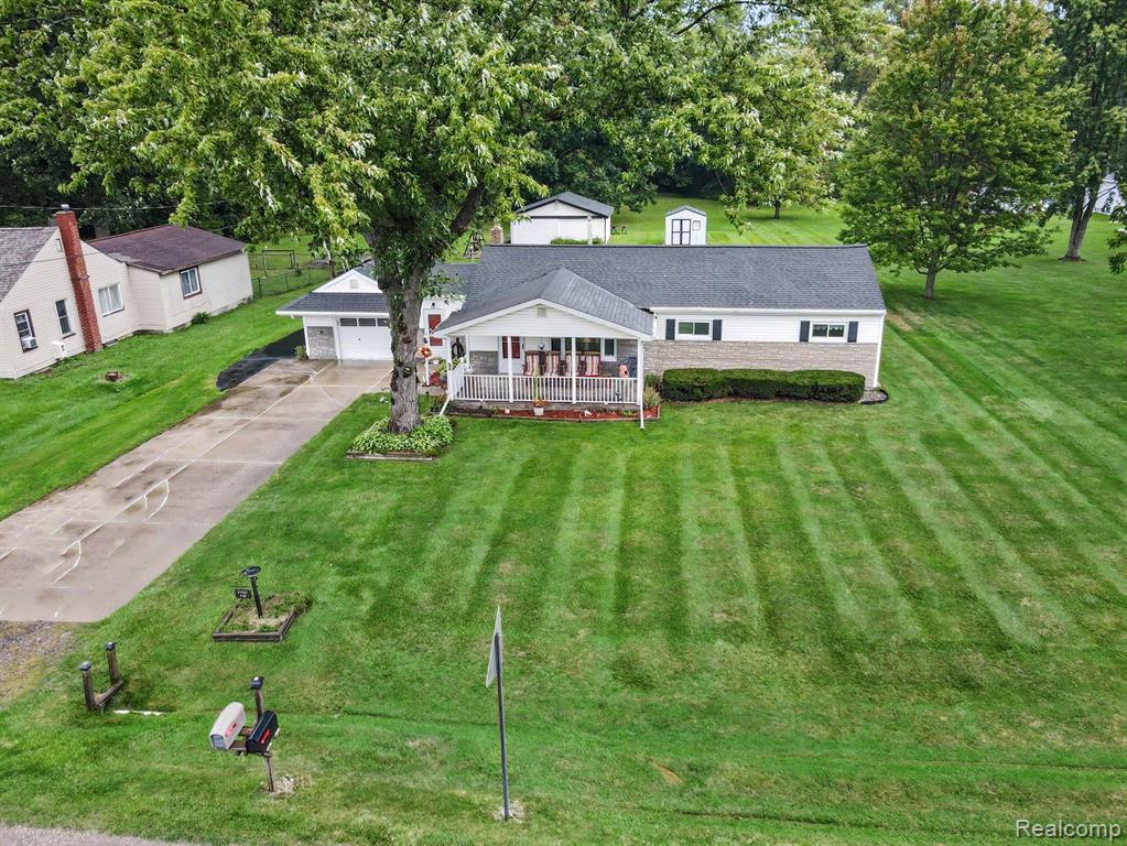 7121 E Carpenter Road, Davison, MI 48423 — photo 2