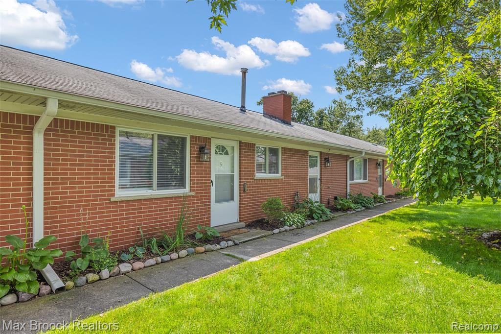 3905 Devon Road Unit #4 — photo