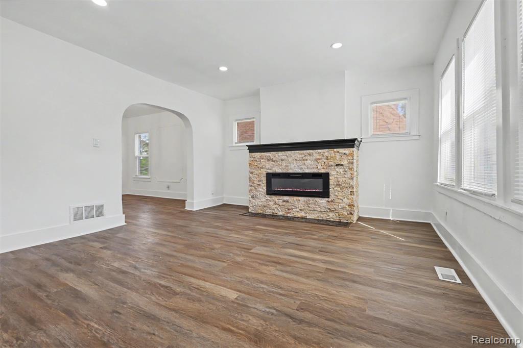 15357 Rutherford Street, Detroit, MI 48227 — photo 2