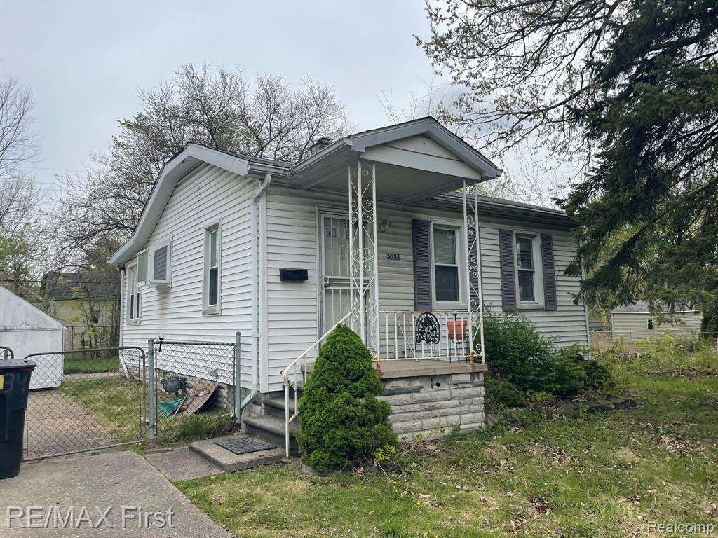 6184 Guilford Street — photo