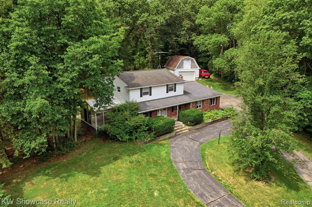 7125 Ridgewood Road — photo