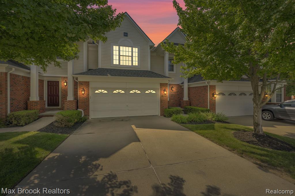 29349 Douglas Drive — photo