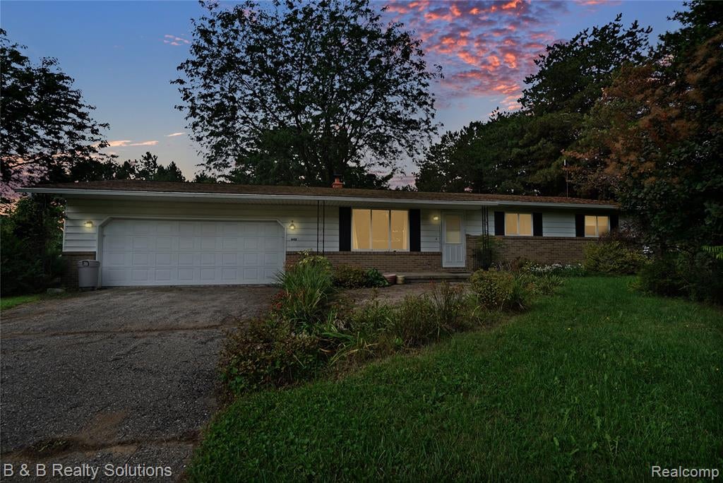 642 Westchester Drive — photo