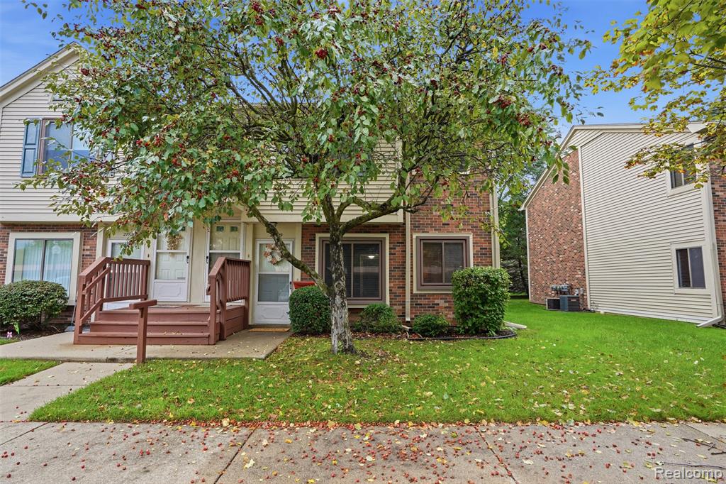 27729 Harrison Woods Lane — photo