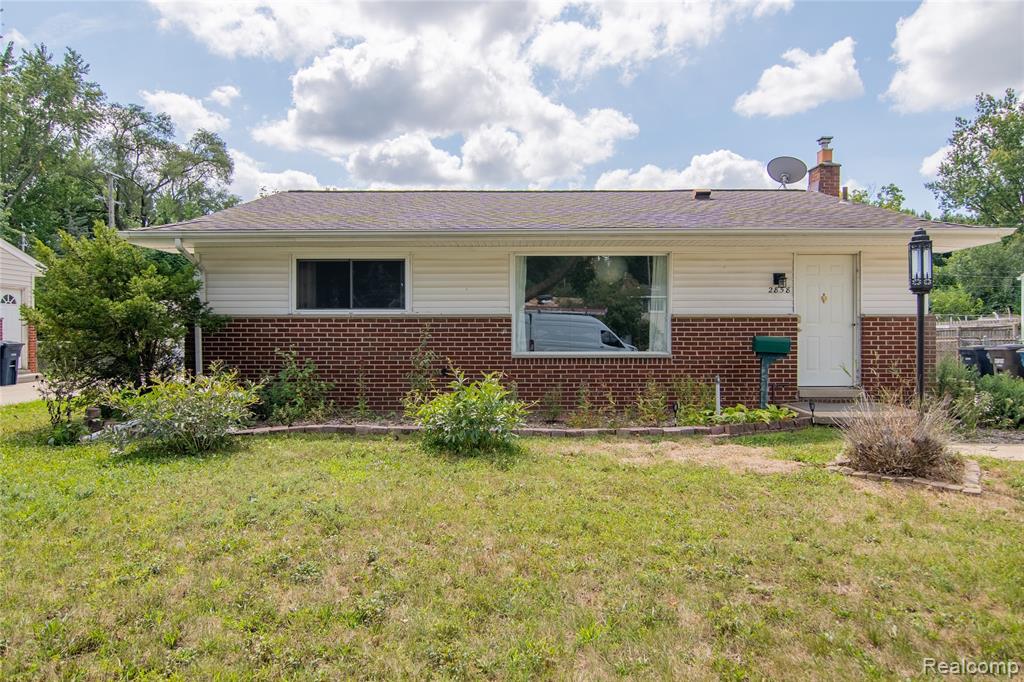 2858 Marshall Street — photo