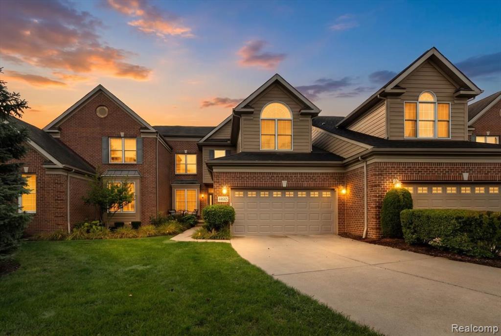 44665 N Broadmoor Circle 137 — photo