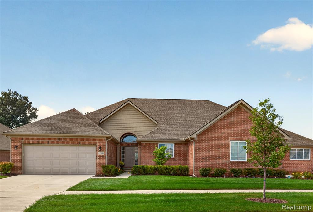 49661 Manistee Drive — photo