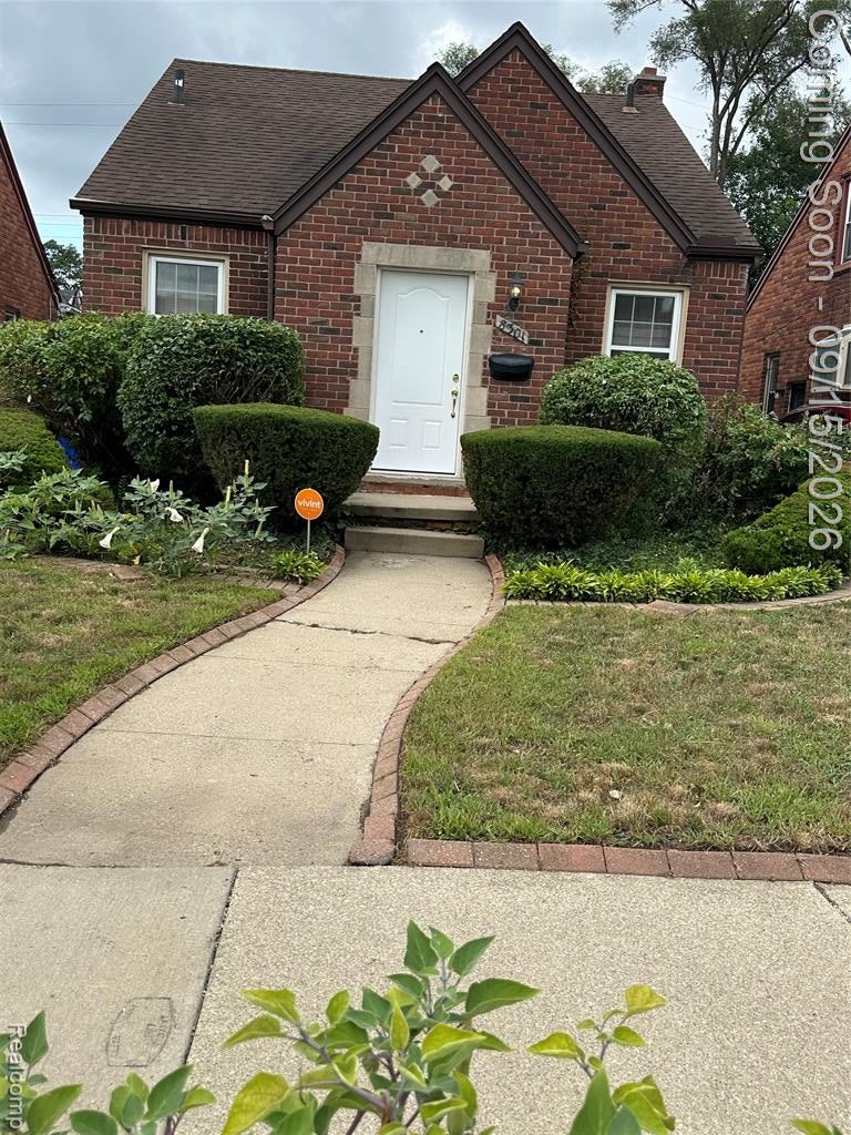 18301 Manor Street — photo