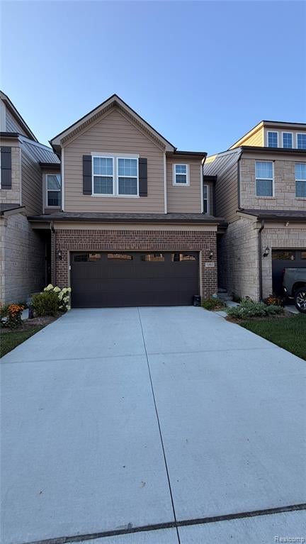 1360 Addison Circle — photo