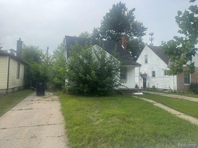20287 Strasburg Street — photo