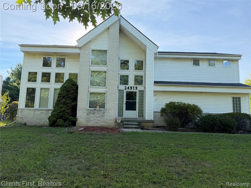 24519 Willowbrook — photo
