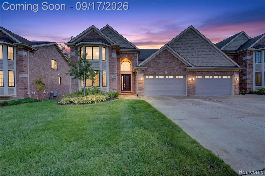 20202 Beacon Way — photo