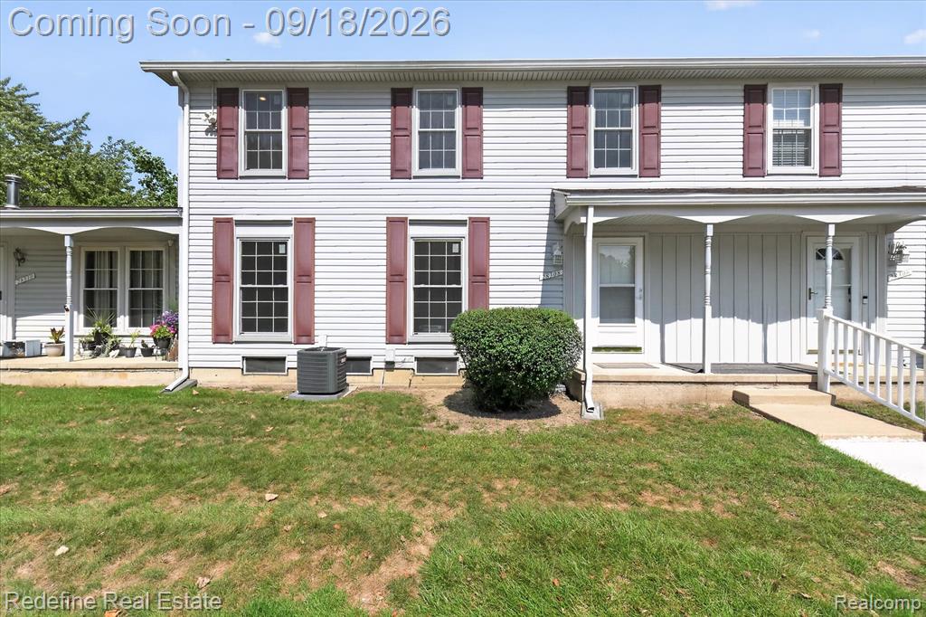 28308 Coventry Court — photo