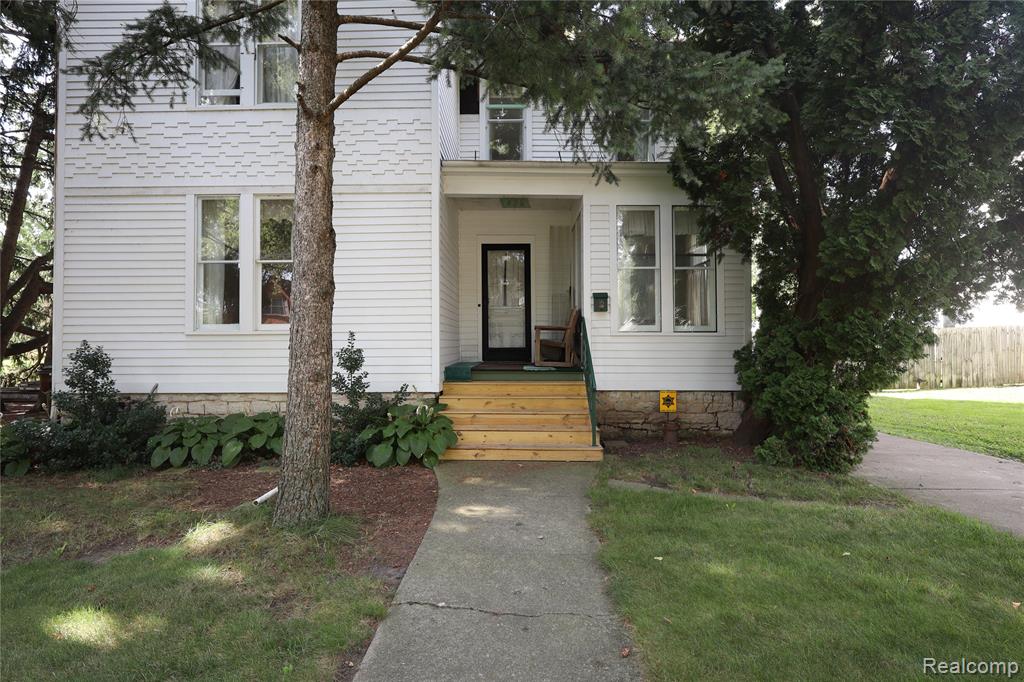 426 E 4th Street, Monroe, MI 48161 — photo 2