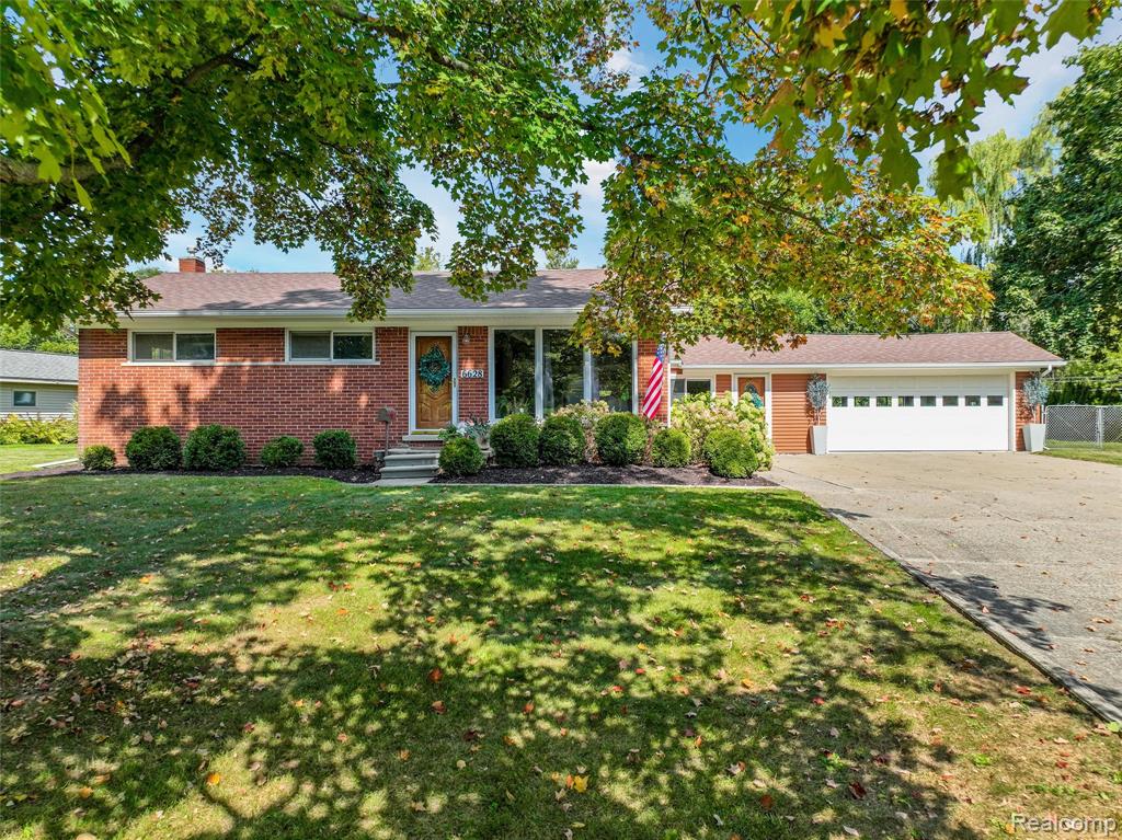 6628 Northview Drive — photo
