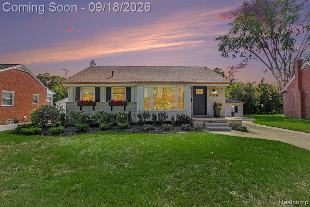 3721 Ravena Avenue — photo
