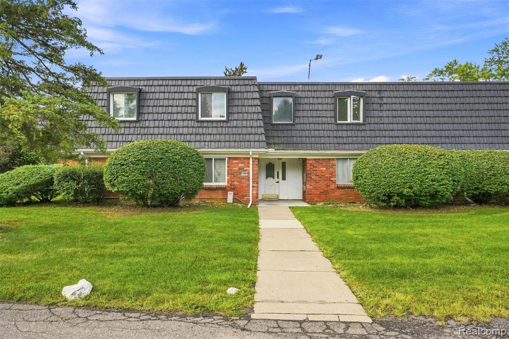 1836 Colonial Village Way — photo