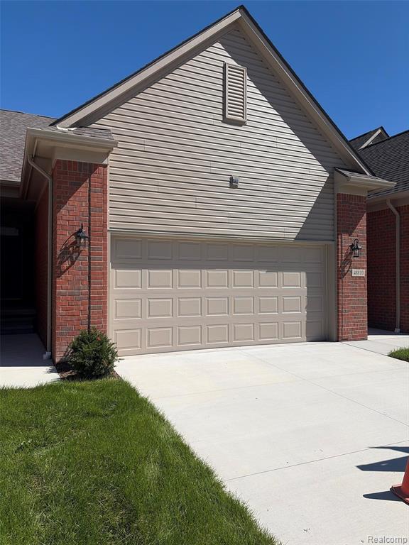 48810 Birmingham Drive 36 — photo