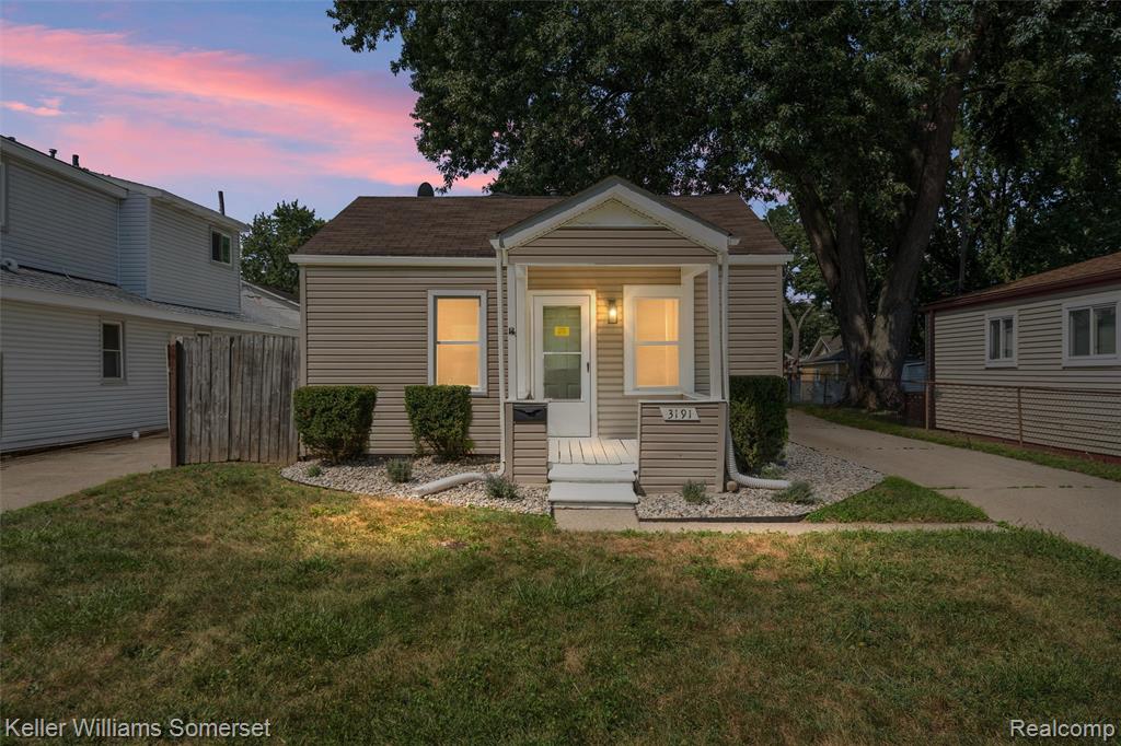 3191 Harris Street — photo
