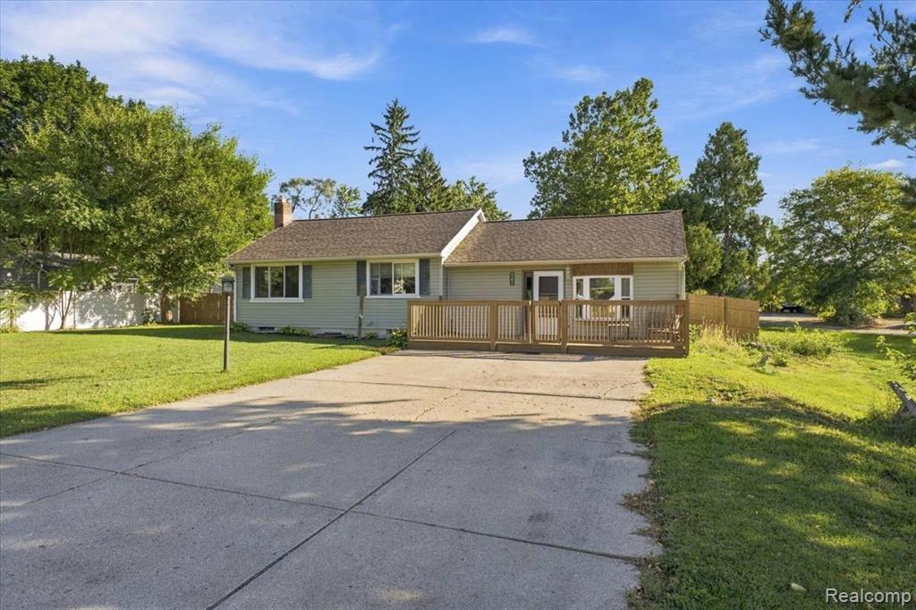 901 Glaspie Road — photo