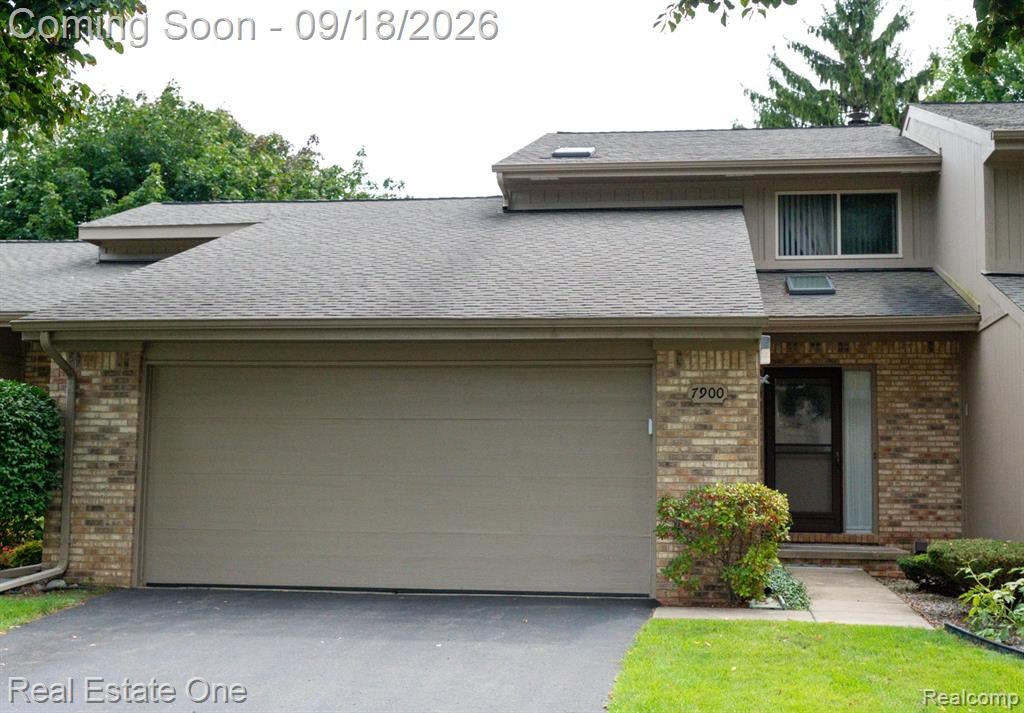 7900 Meadow Drive — photo